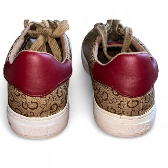 Guess Women’s Sneakers size 7 - Picture 6 of 8